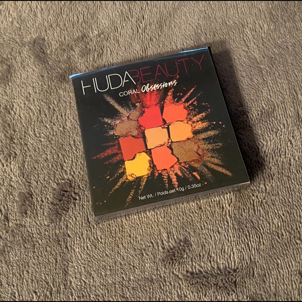 Huda Beauty Coral obsessions, like new
